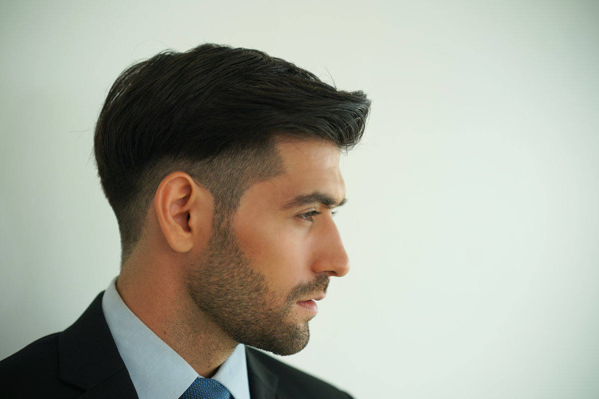 Quiff – komu pasuje i jak układać to męskie cięcie?